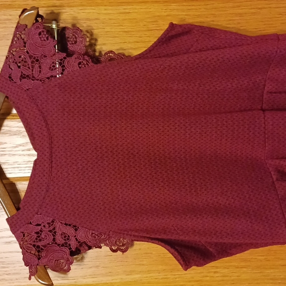 Juniors Speechless Burgundy Dress w/Crocheted Capped Sleeves Size XXL - Picture 11 of 16